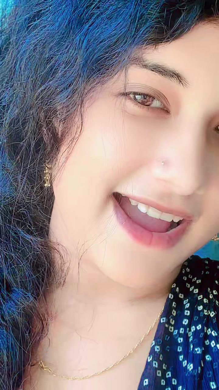 @🥰চরফ্যাশনের মেয়ে আমি🥰