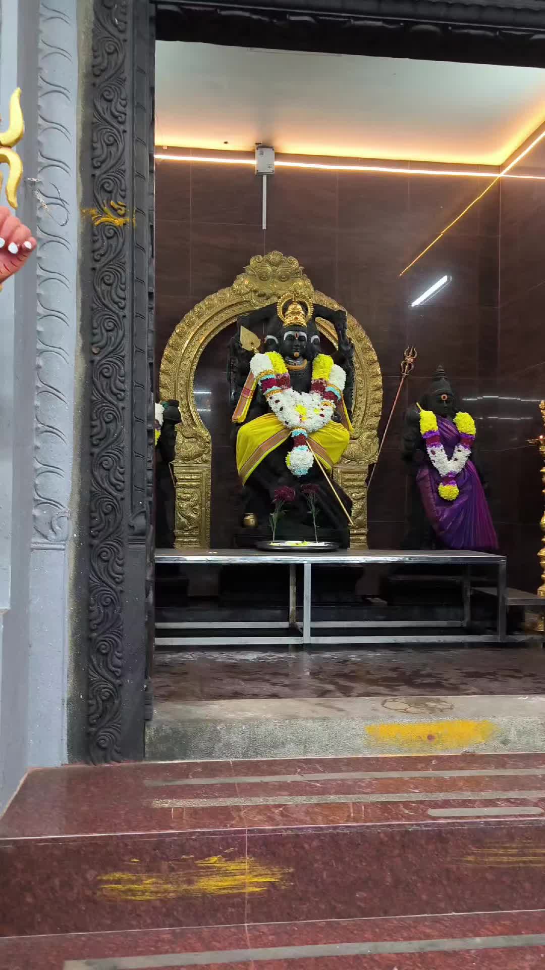 @YourBoyVinoth