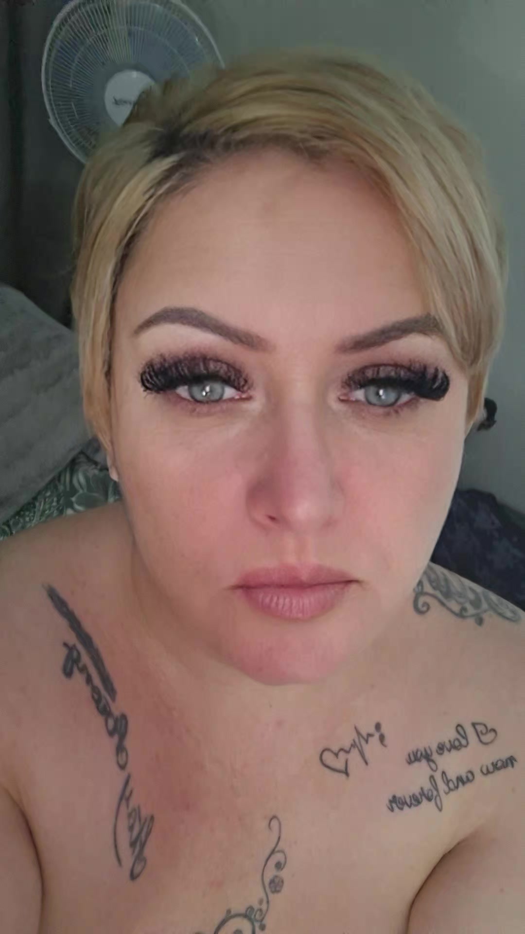 @Nicci