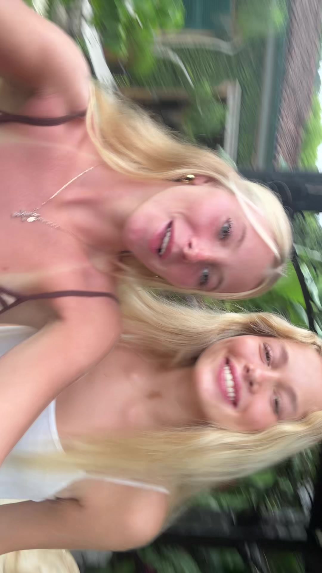 @Aineeee
