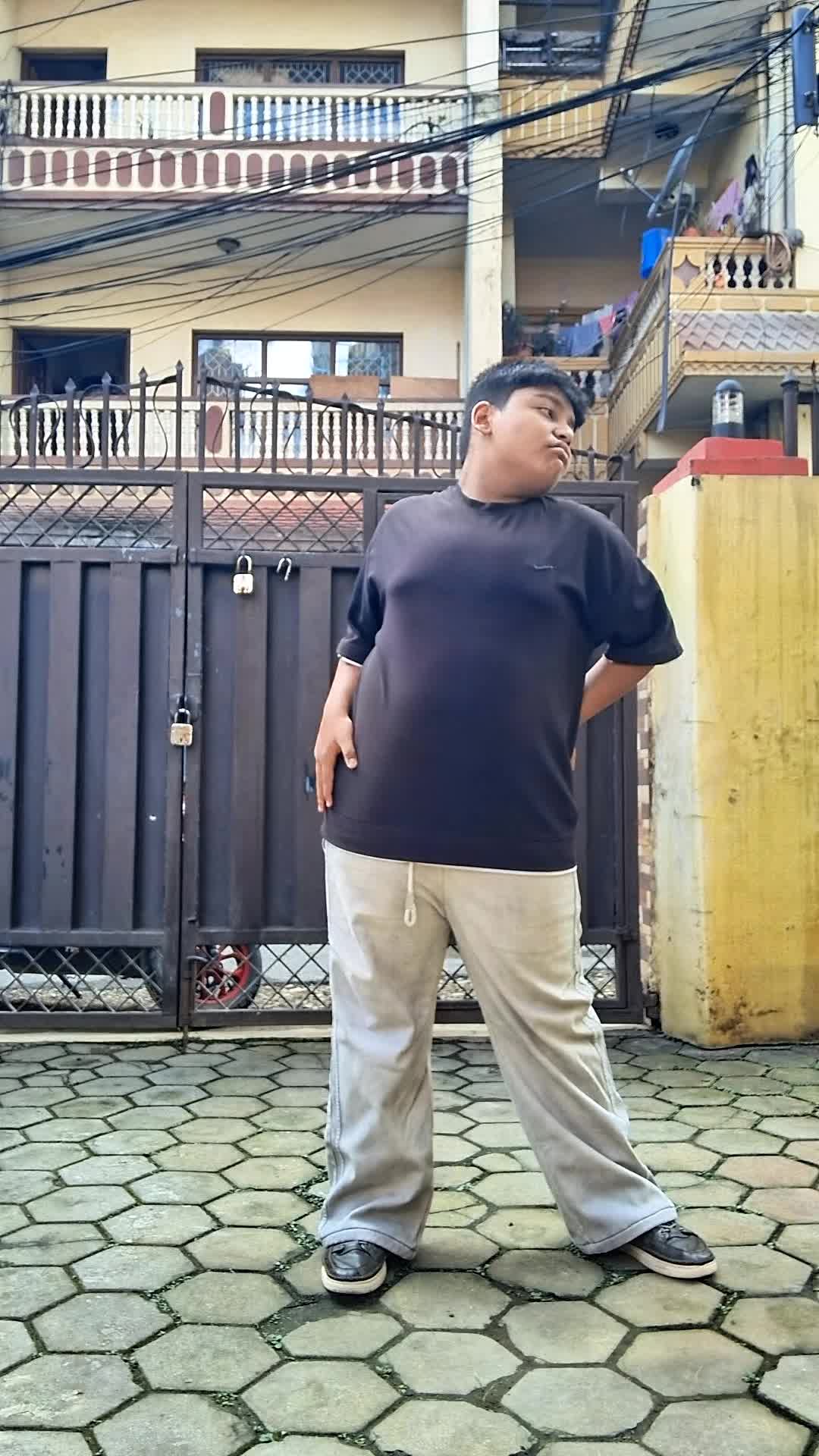 @itz_dancer here🔥_❤️🔥