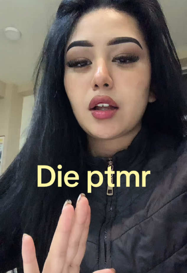 @Nessita 𖣂