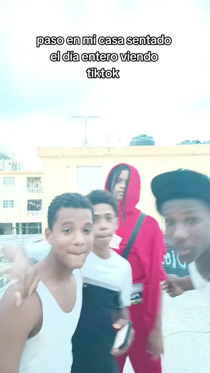 @Agüigüi Real🎓
