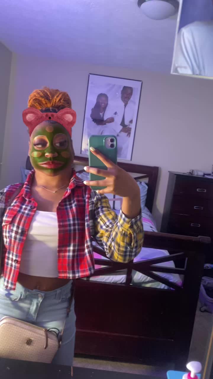 @littlemiss_bratt