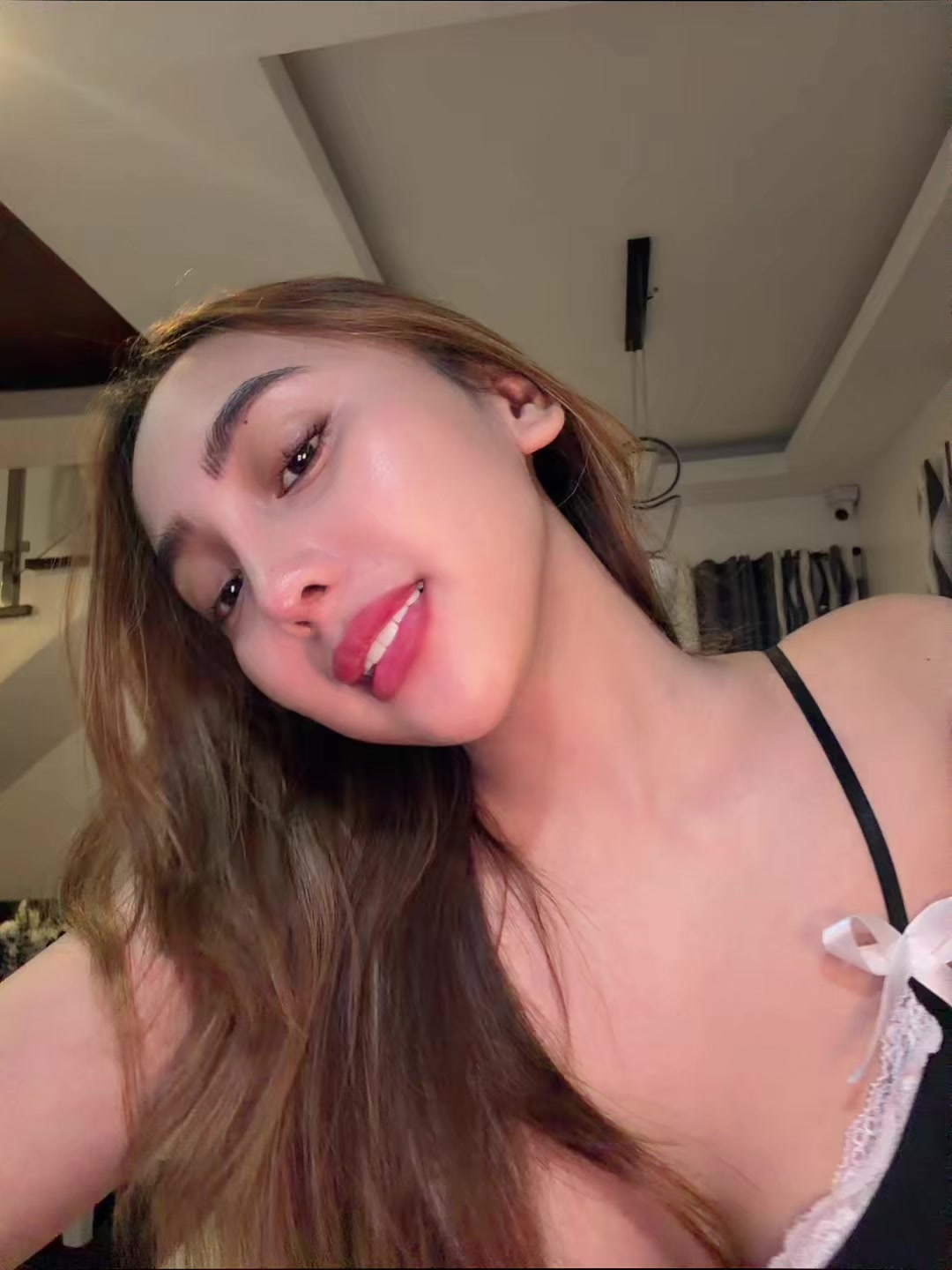 @Khai