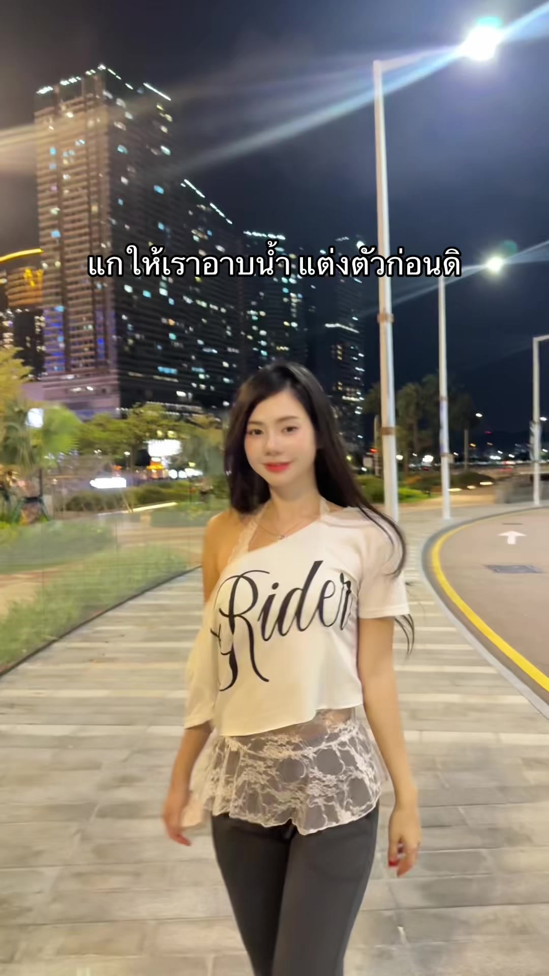 @djfakfang ดีเจฟักแฟง (1.4M)