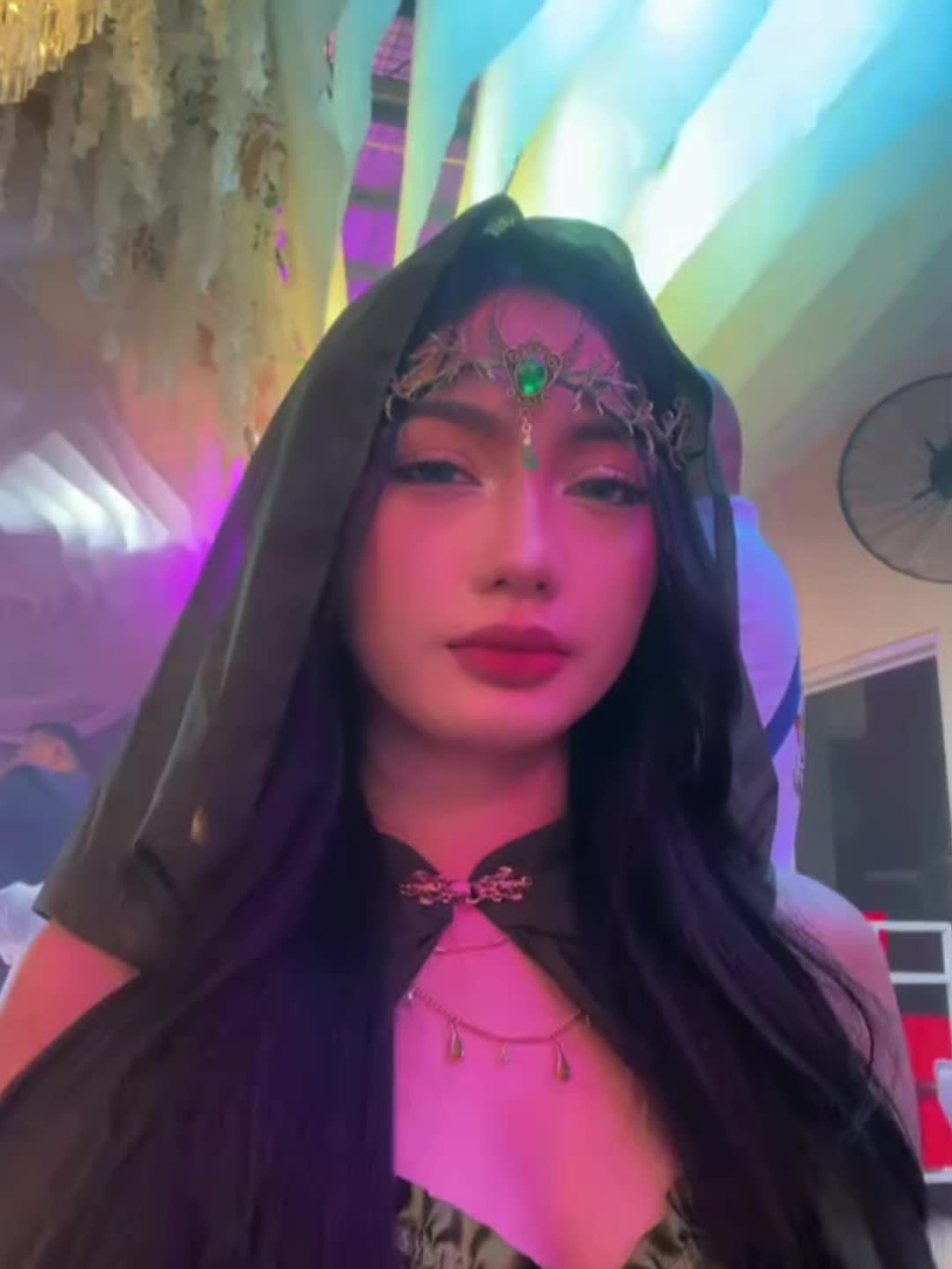 @she.faynds