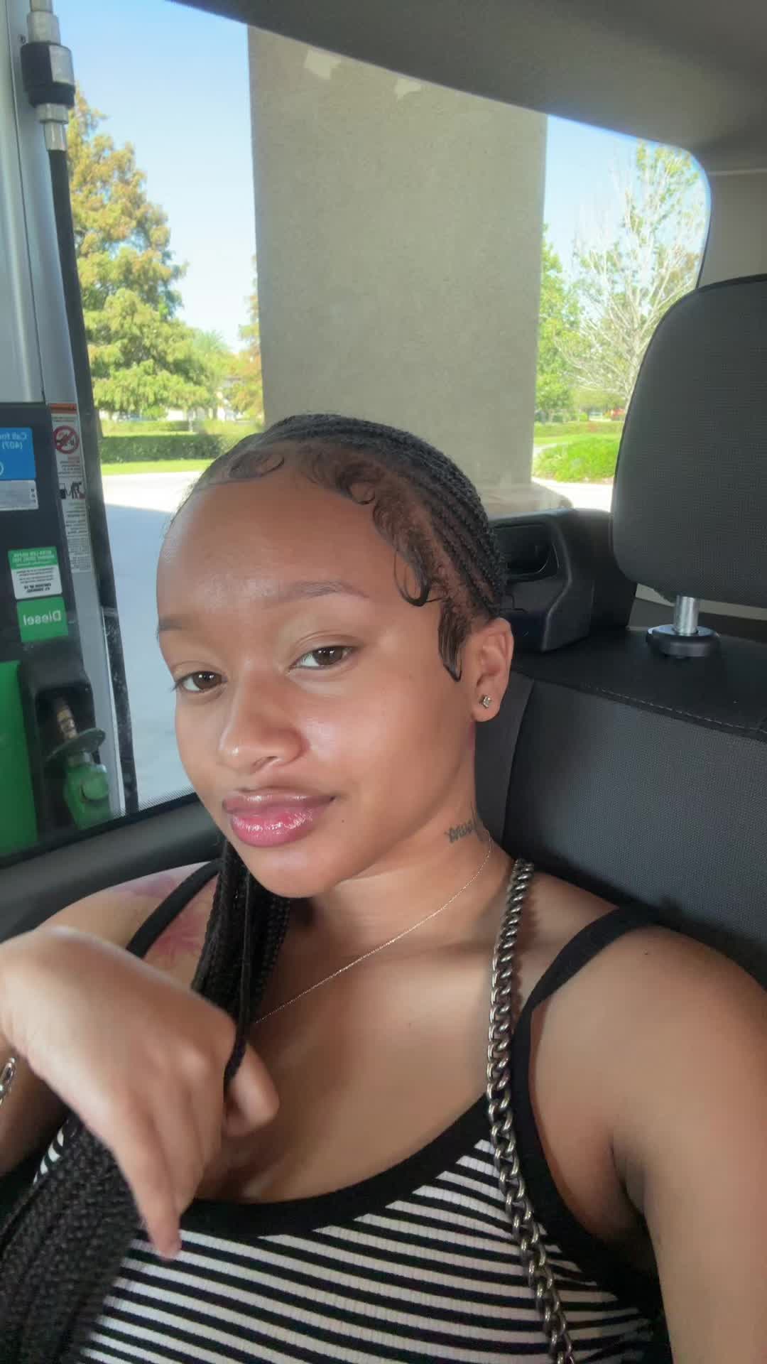 @✨