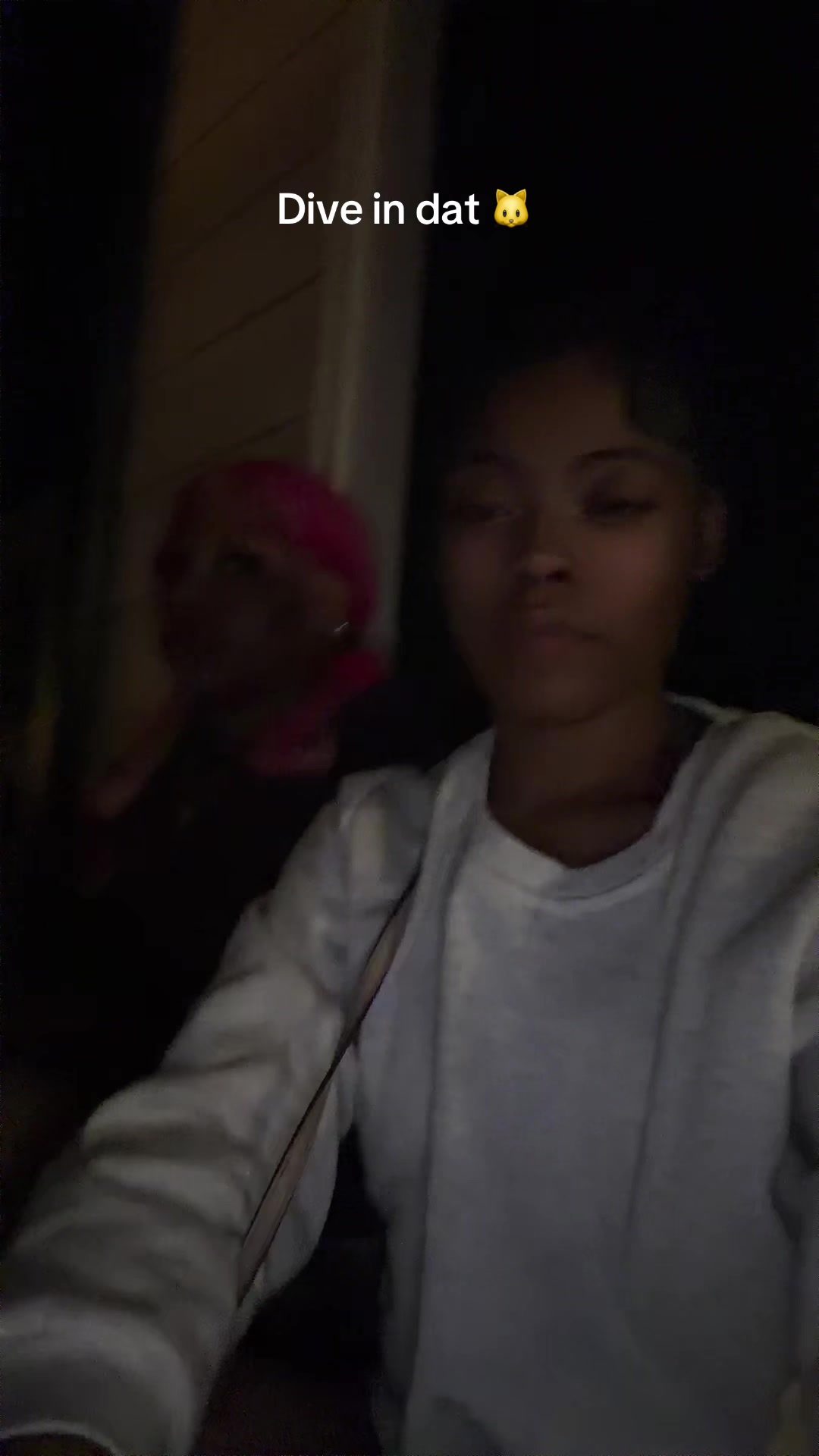 @luvv teetee