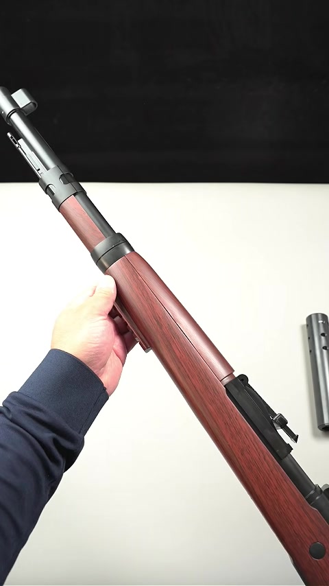 @akagtoy.com