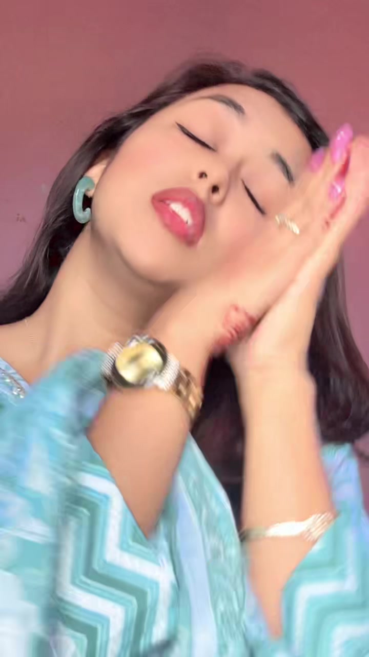 @DEEPA🦋