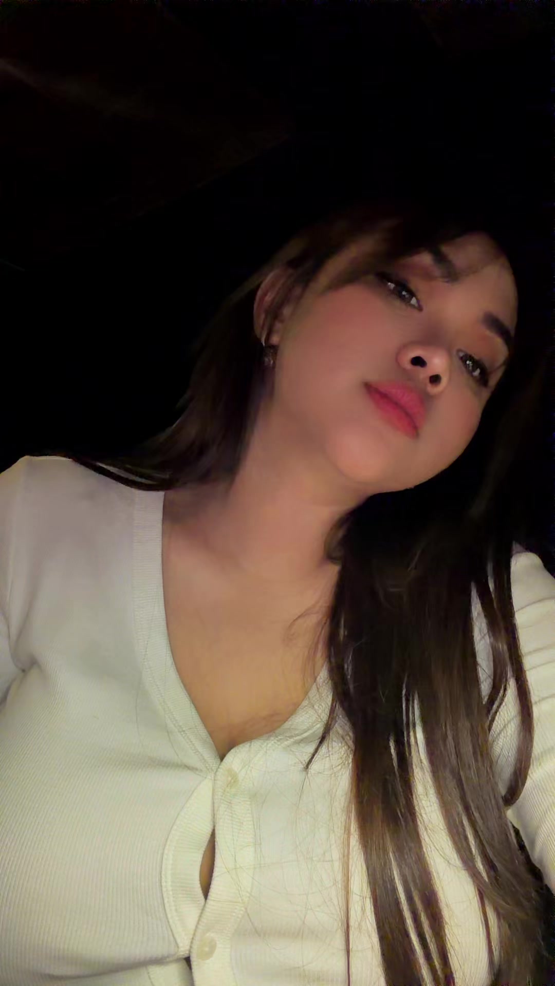 @woshella