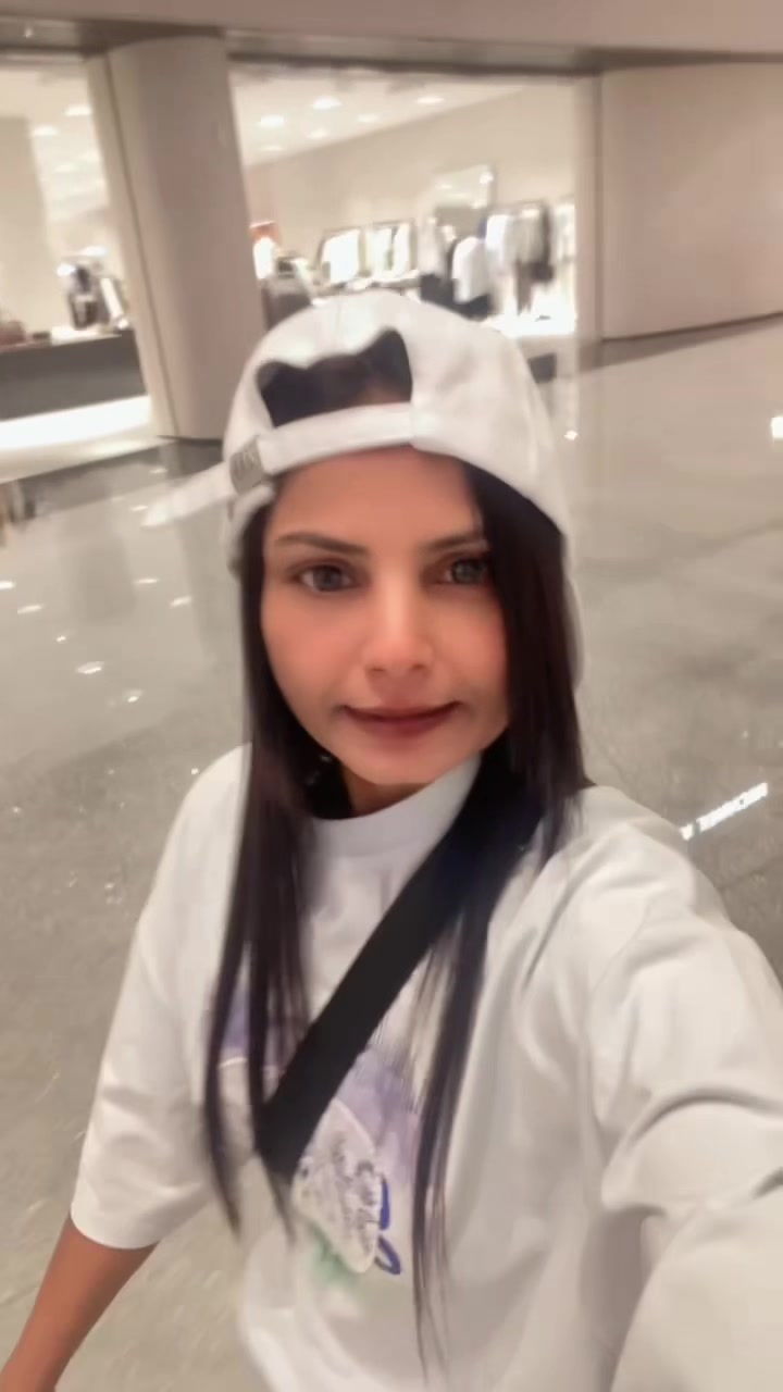 @Nabila _Sadaqat
