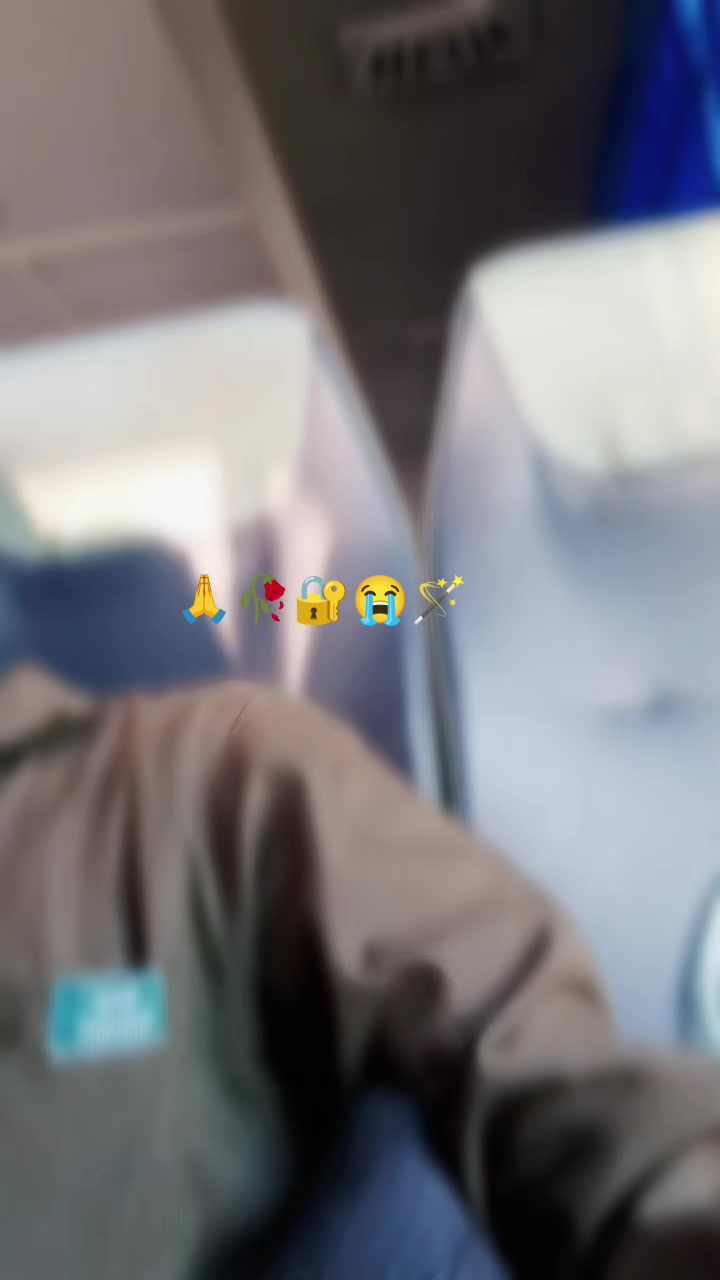 @ادنیٰ شاعر 💔🥀