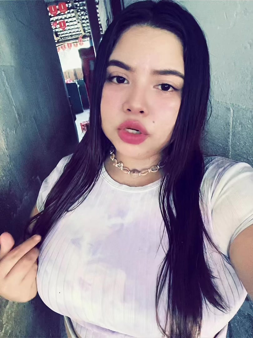 @Fernanda🕸️