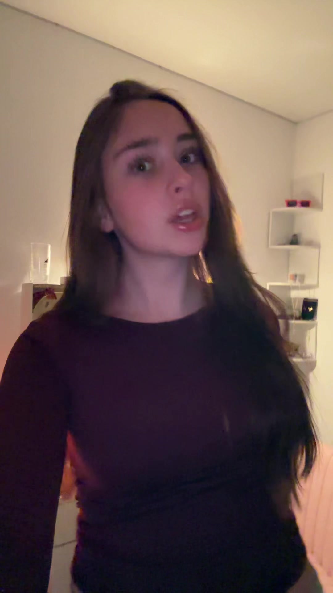 @wthelly