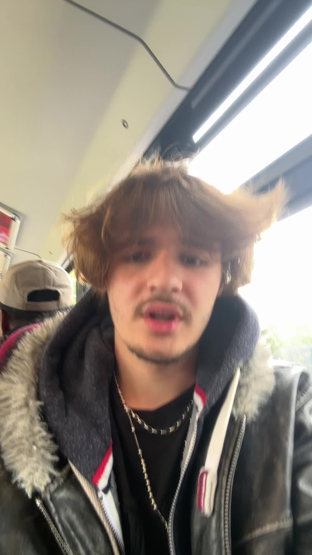 @1antonxo1