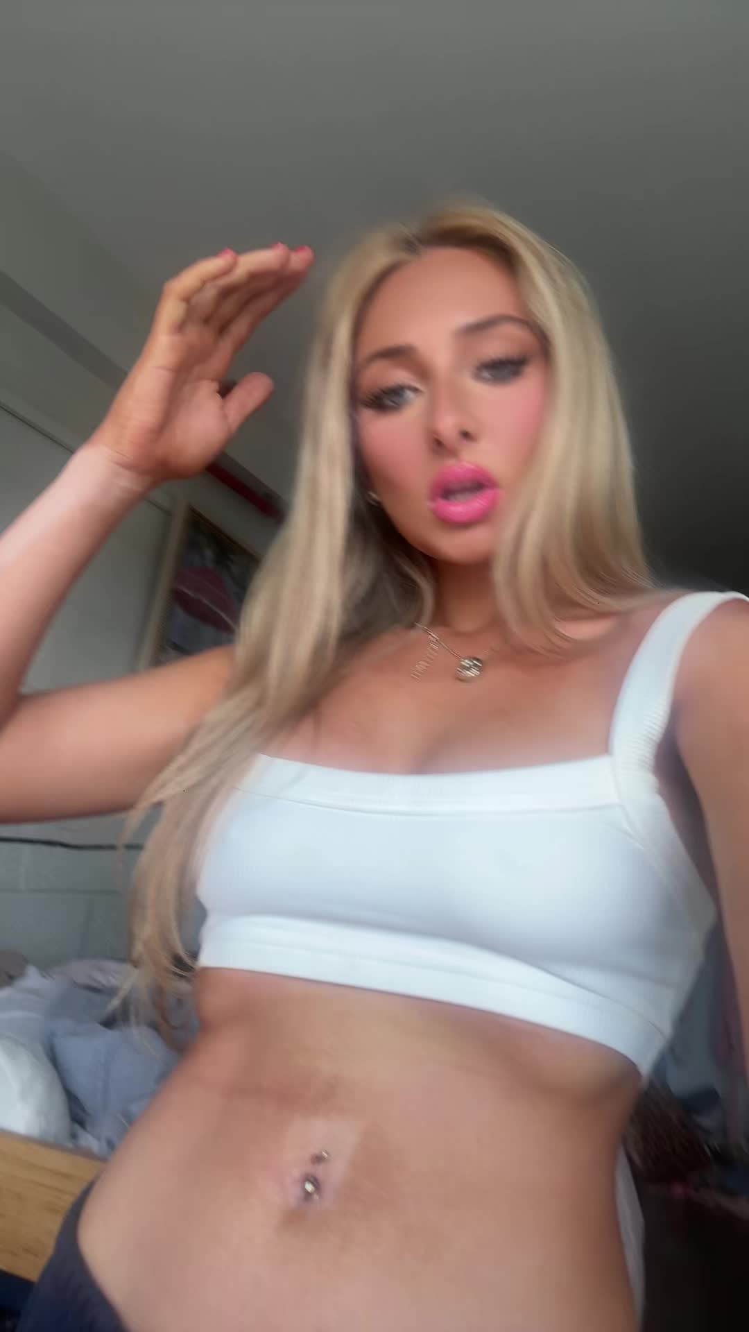 @charlottelane
