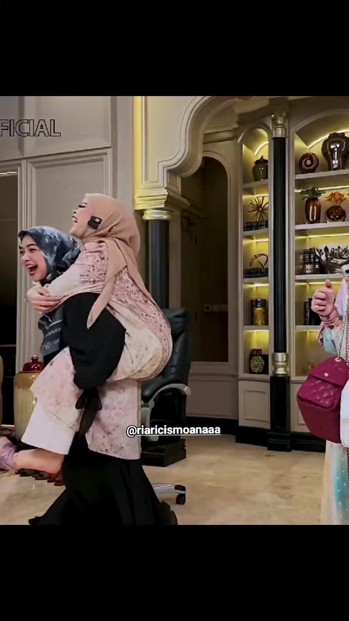 @riaricismoanaaa