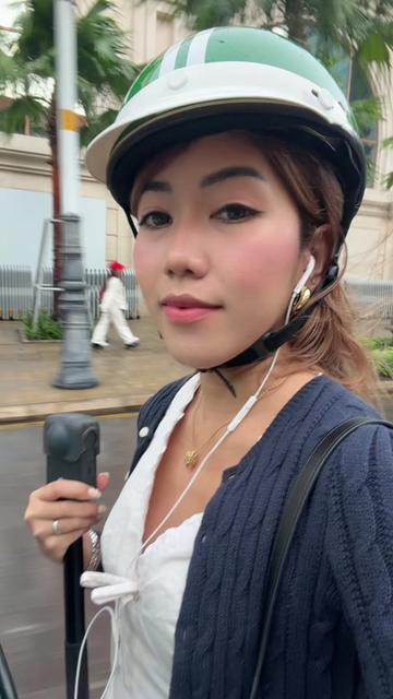 @Maureen | Travel & Lifestyle