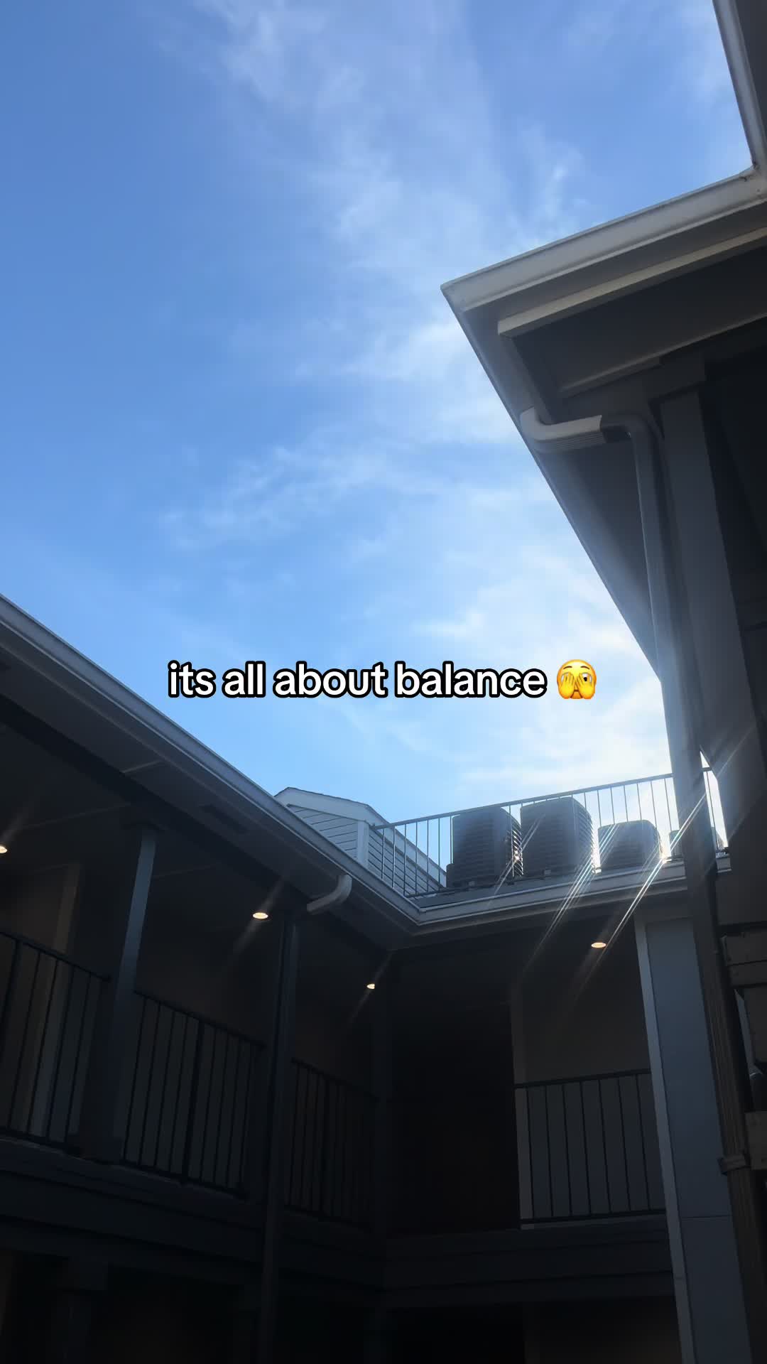 @chloe