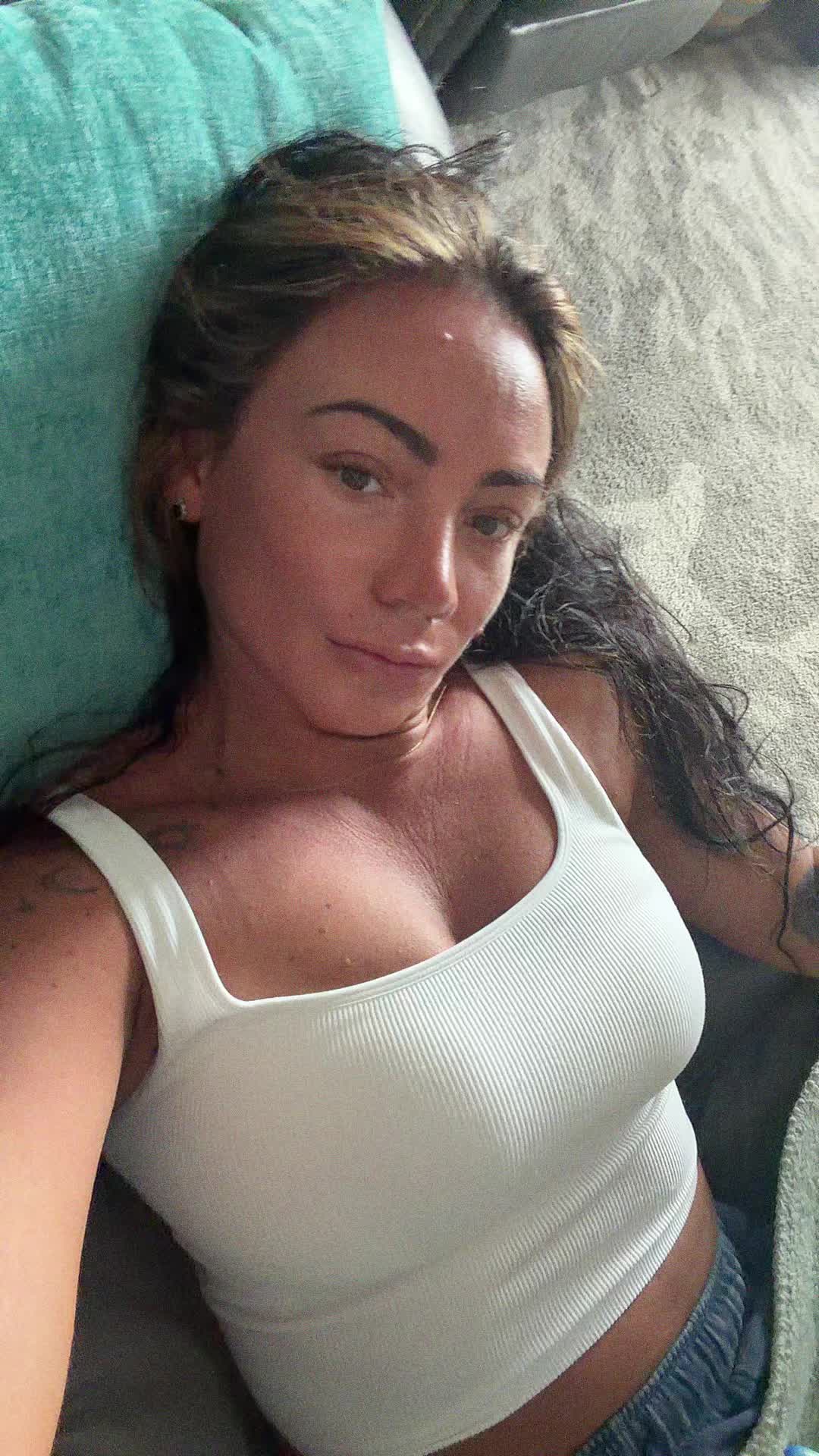 @missmegannn_xo