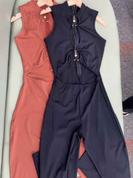 @Curvyfaja