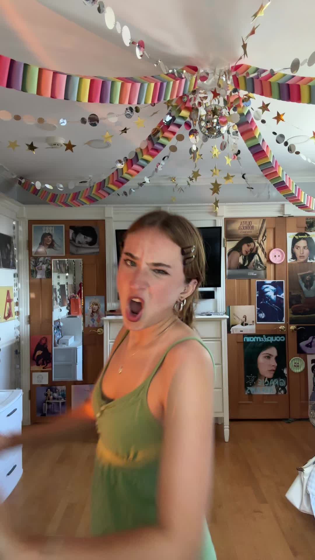 @laur