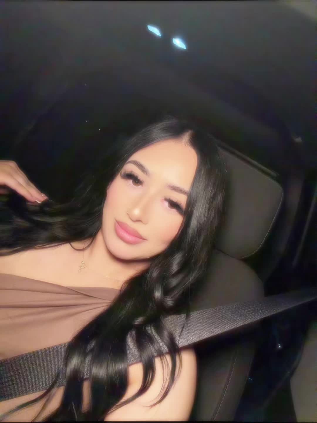 @𑣲𝒿