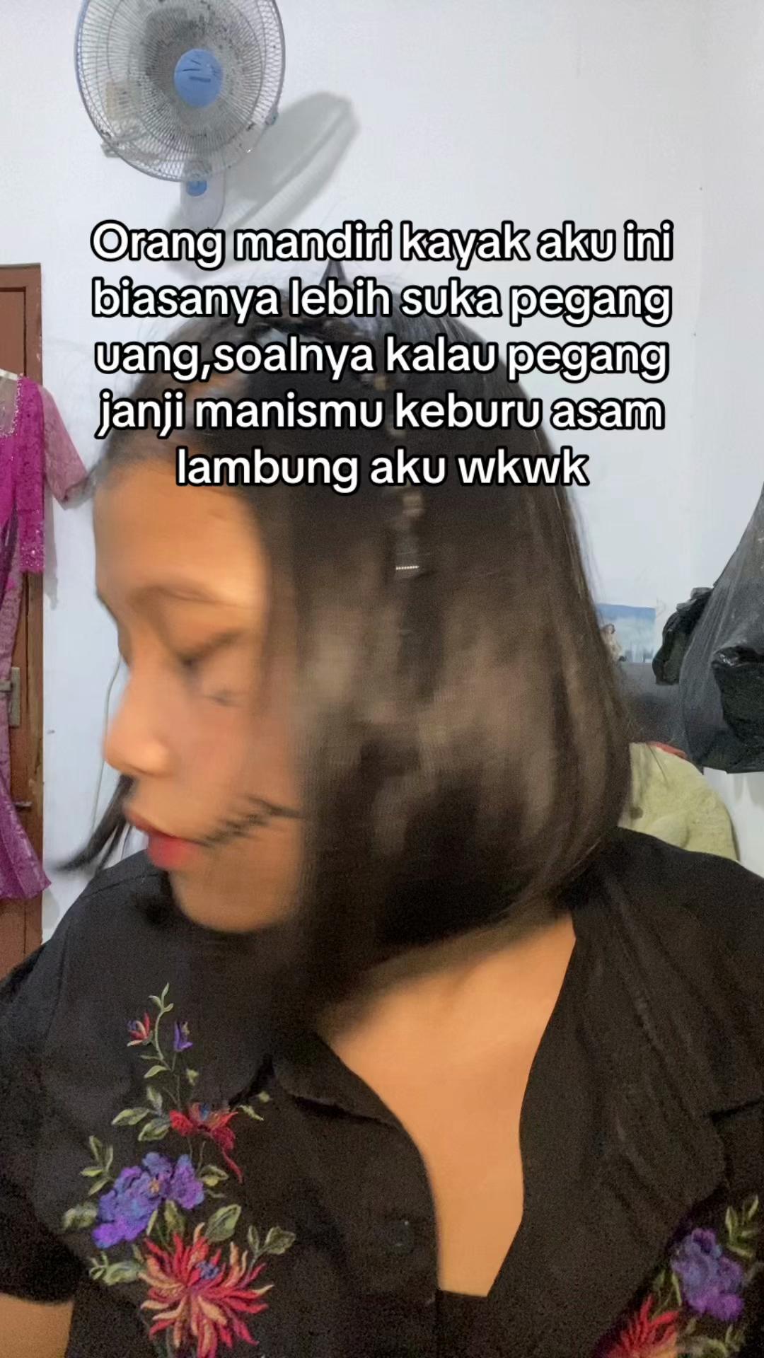 @Si cantik yang JOMBLO