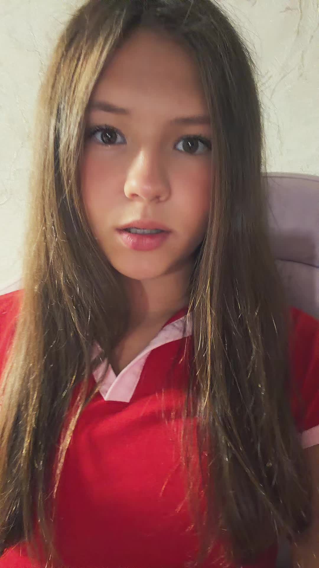 @настя🪽