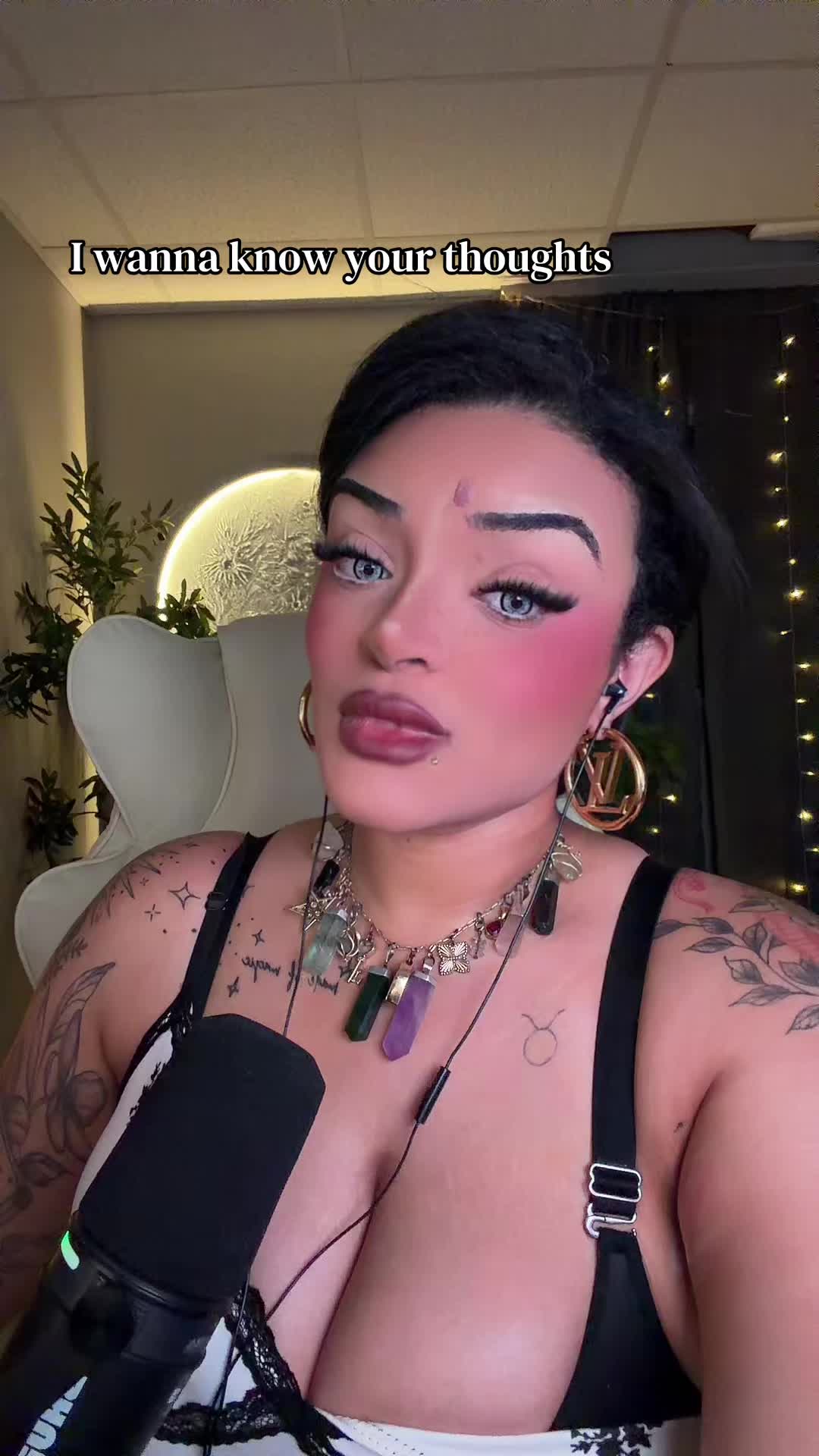 @Anastasia ✨