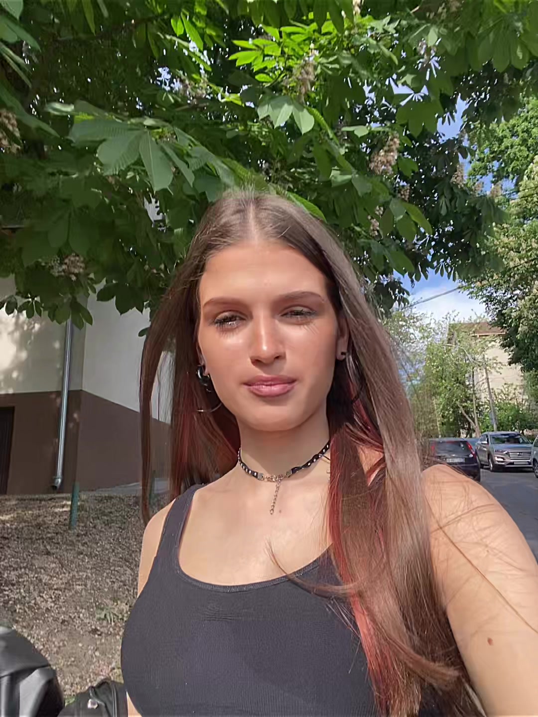 @Леонтина