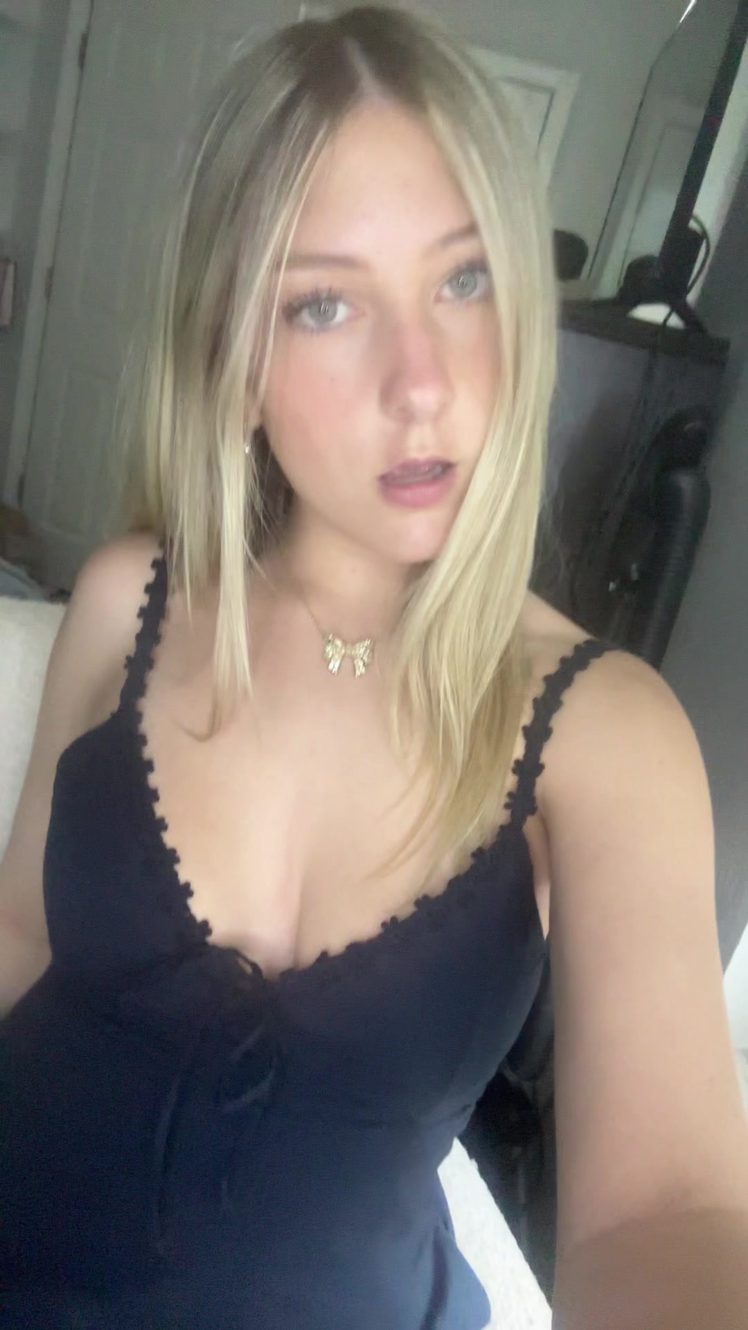 @𝒳ℯ𝓅