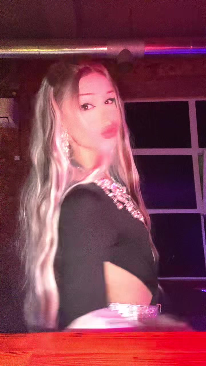 @Vlada Chaika 🍀
