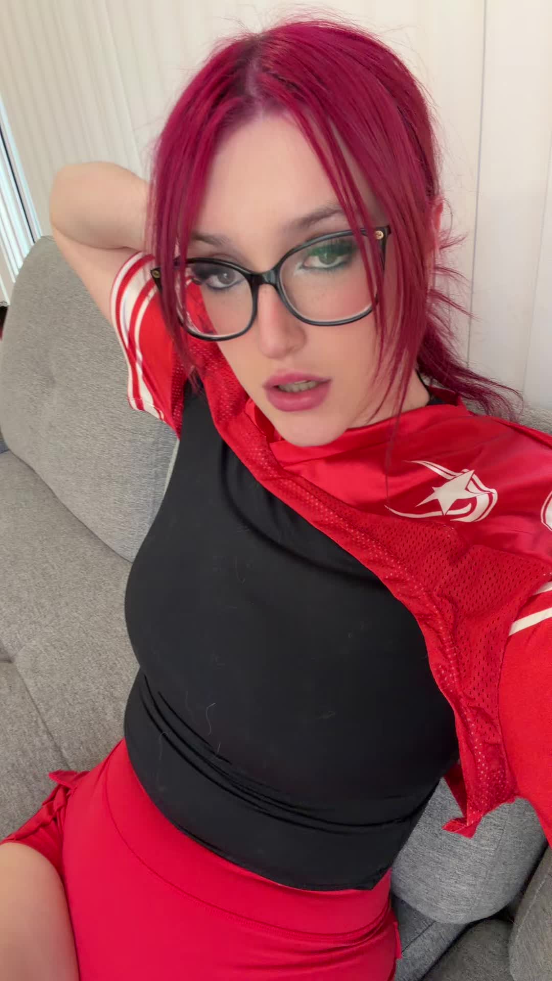 @itslarissababee
