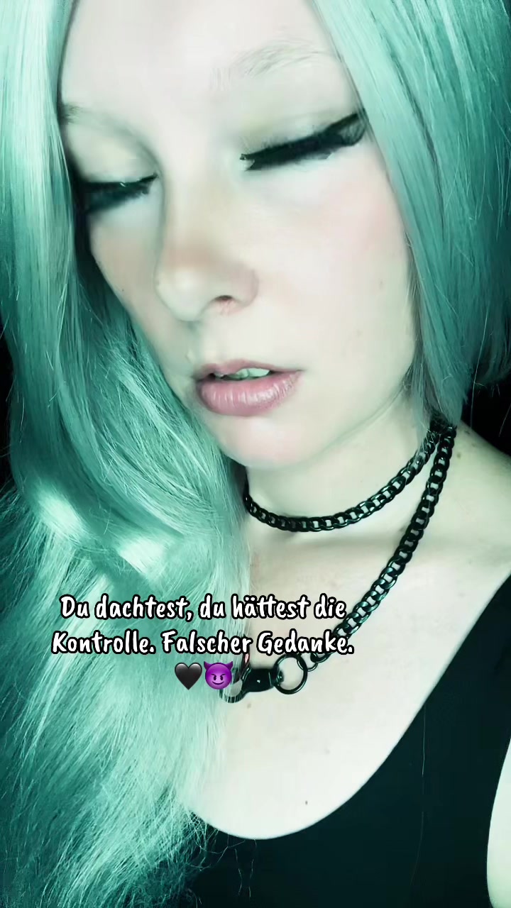 @MrsPuckiii 😈