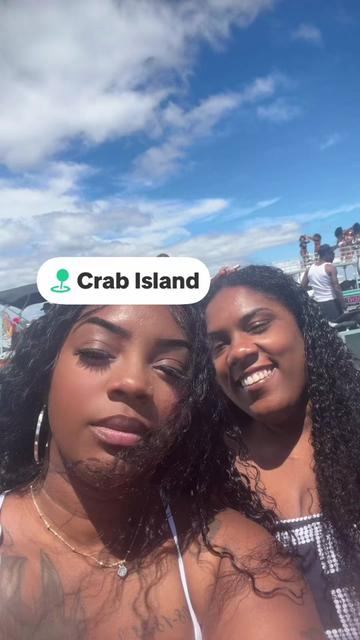@Molly🌍✨