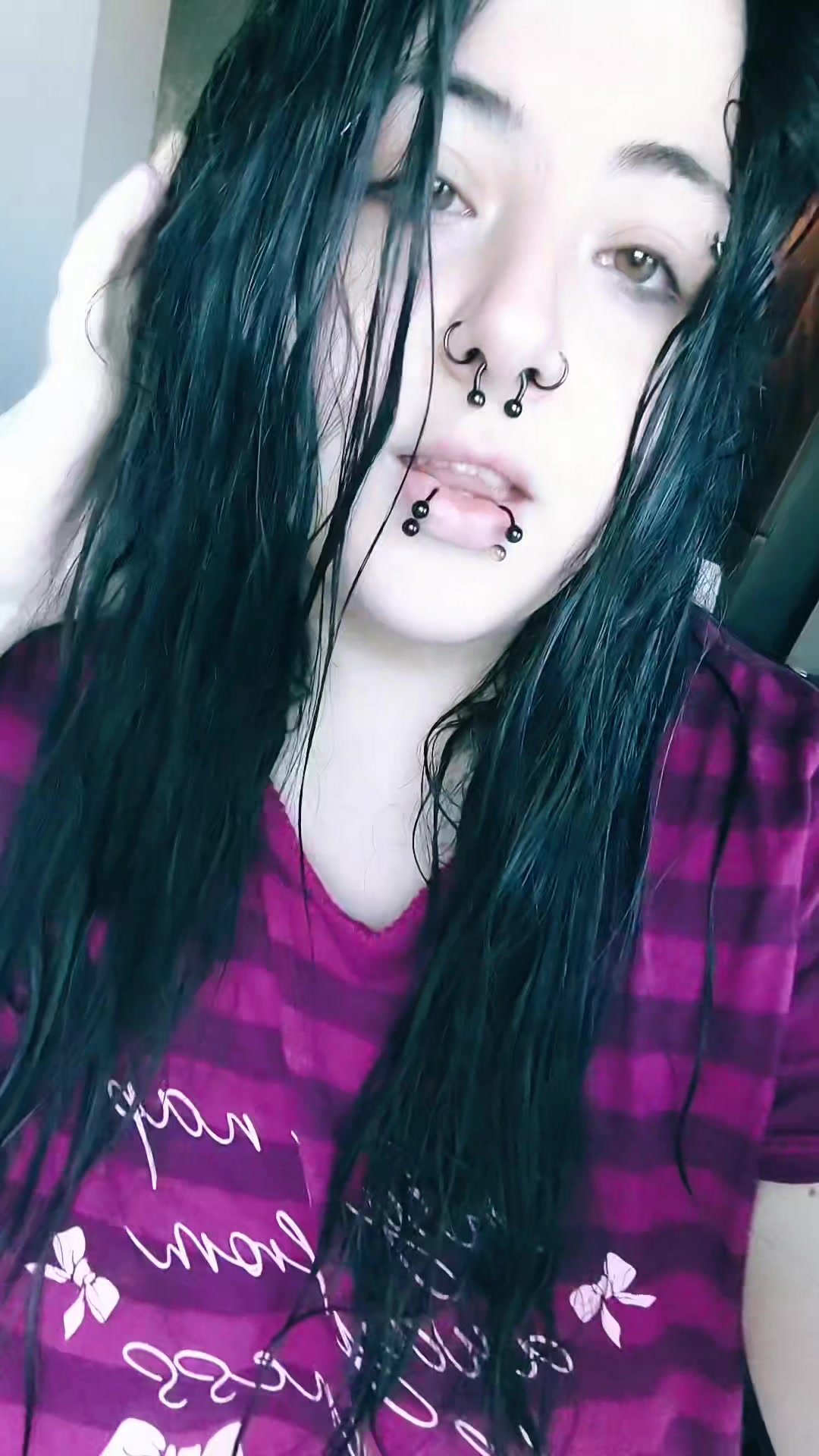 @secretcurvesofmadness