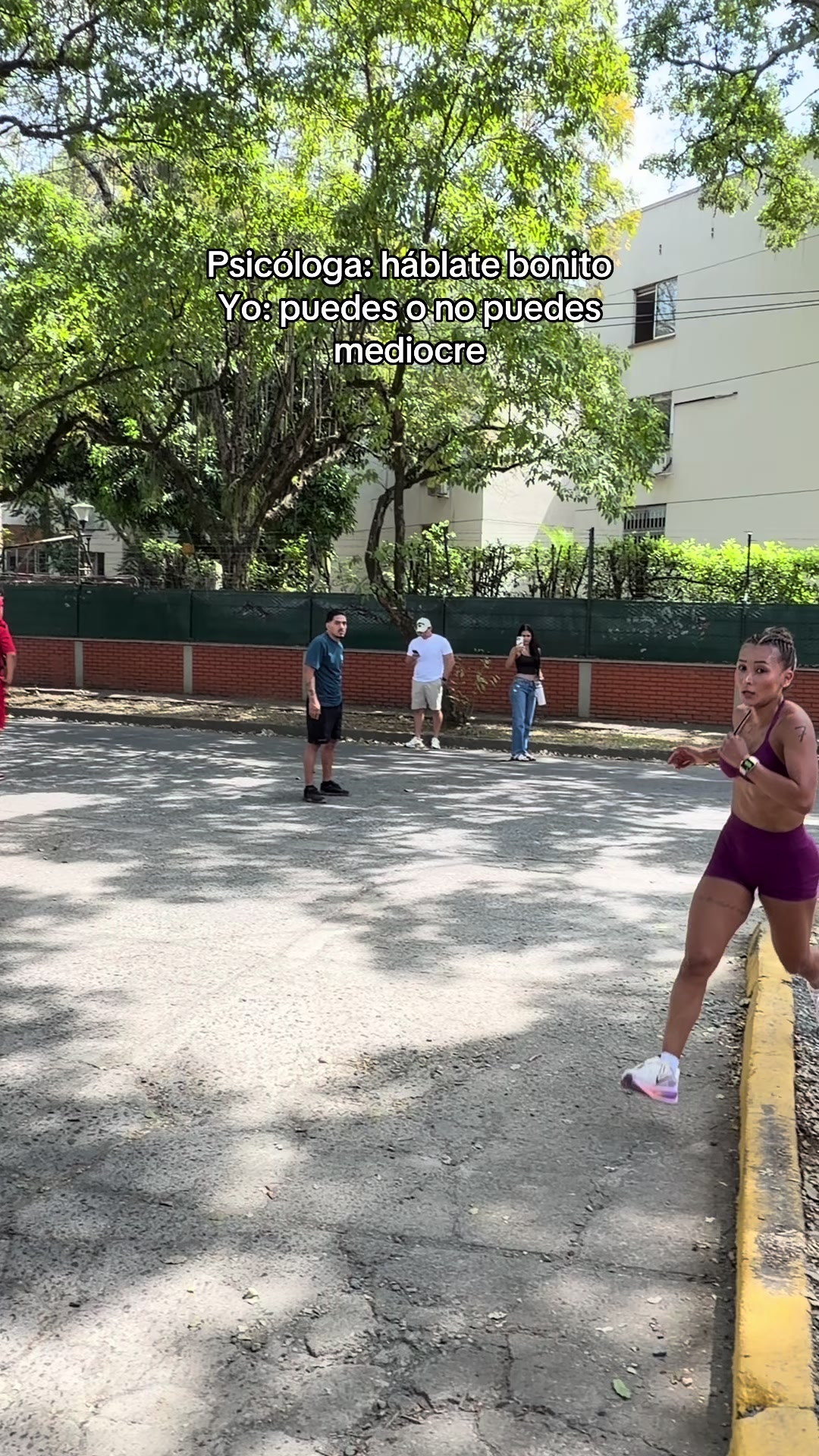 @Nathalia López