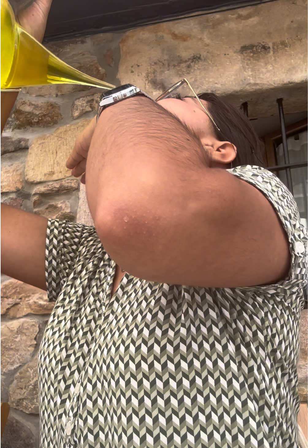 @Zunely_