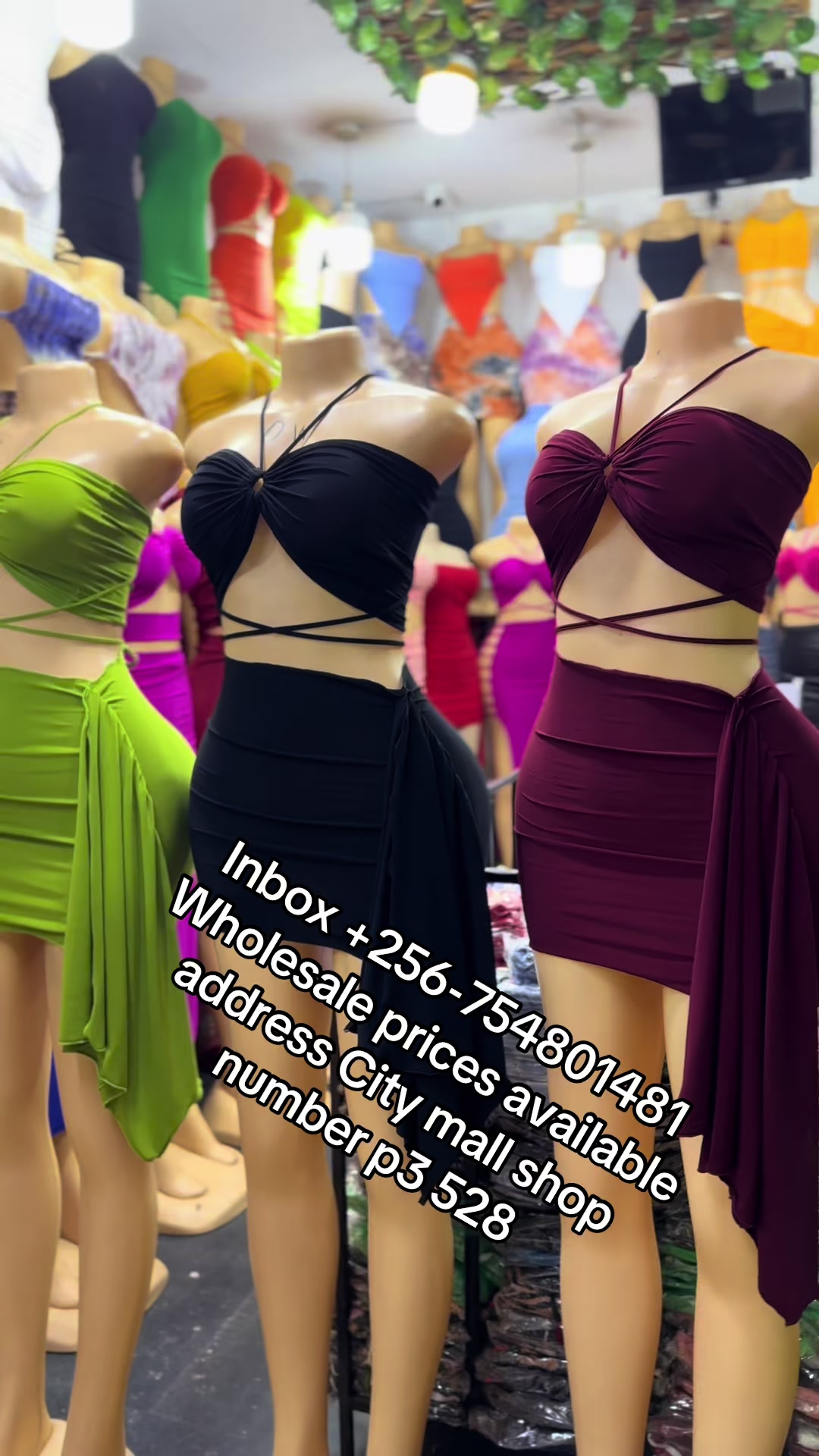 @DWfashons 256ug🇺🇬