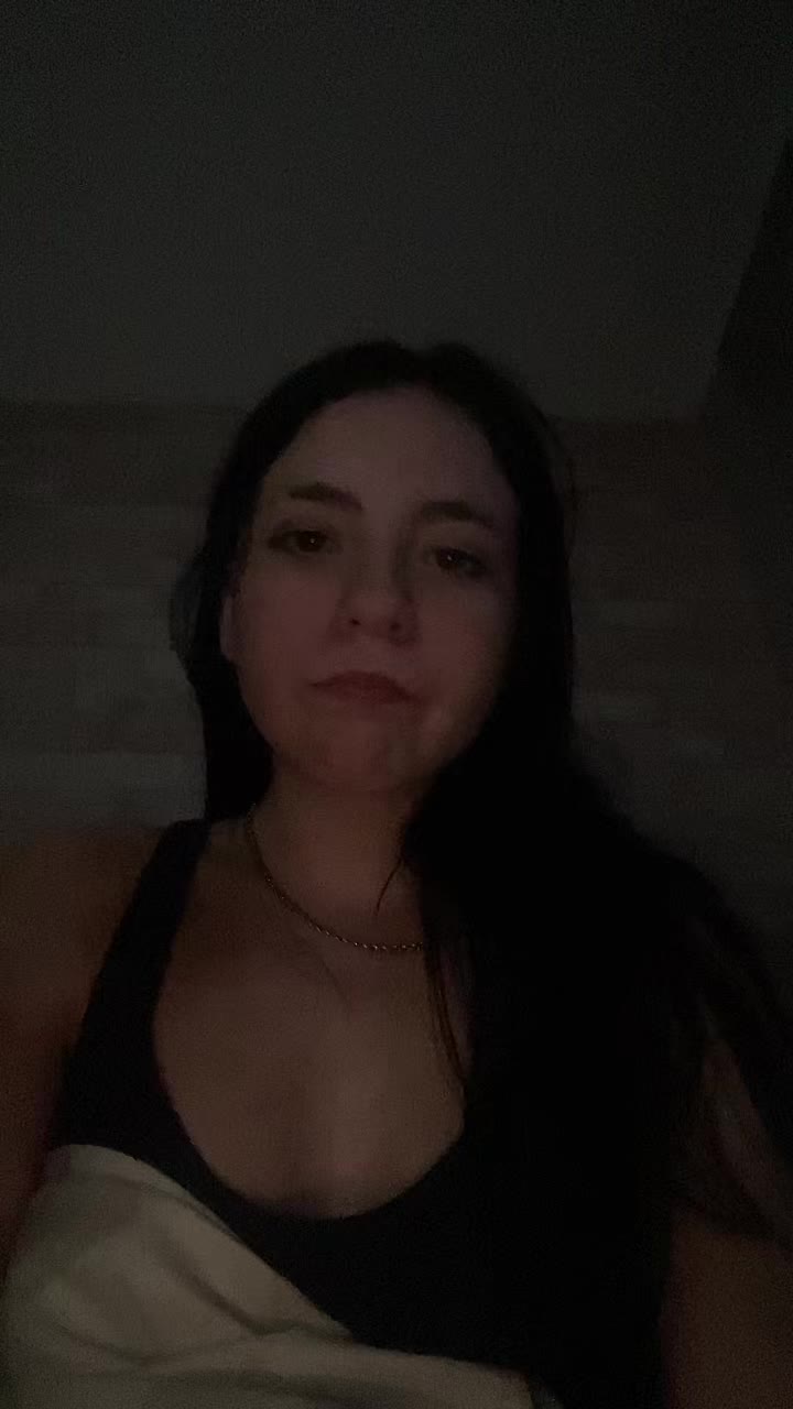 @ilovemygirlfriend1033