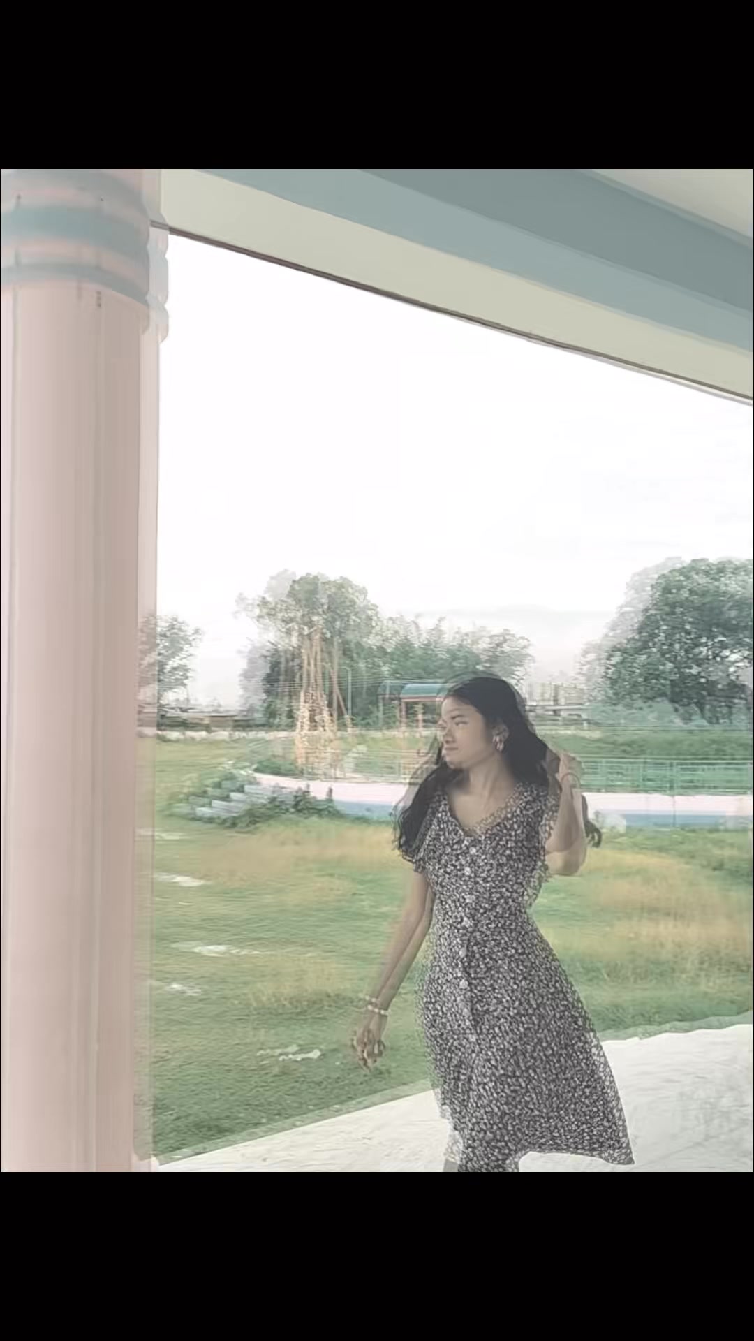 @🦋