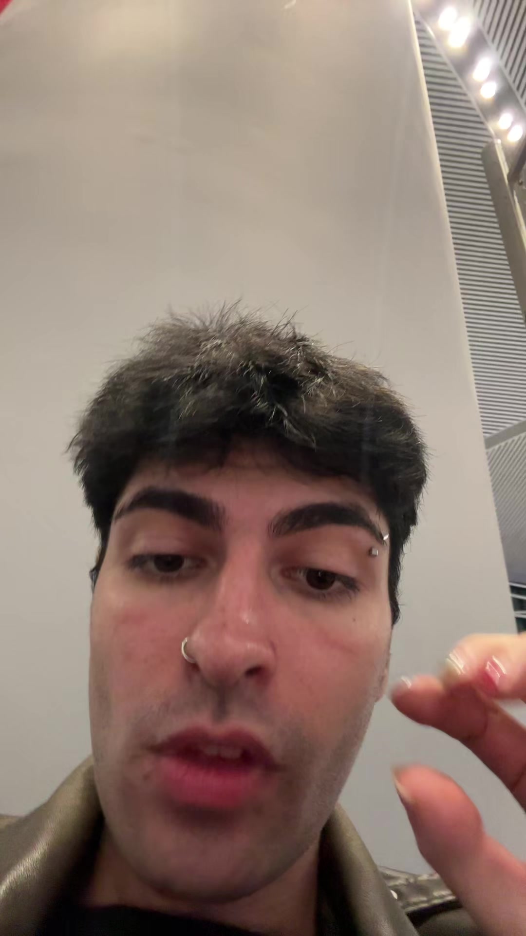 @emre/esengül yırtıkferyat