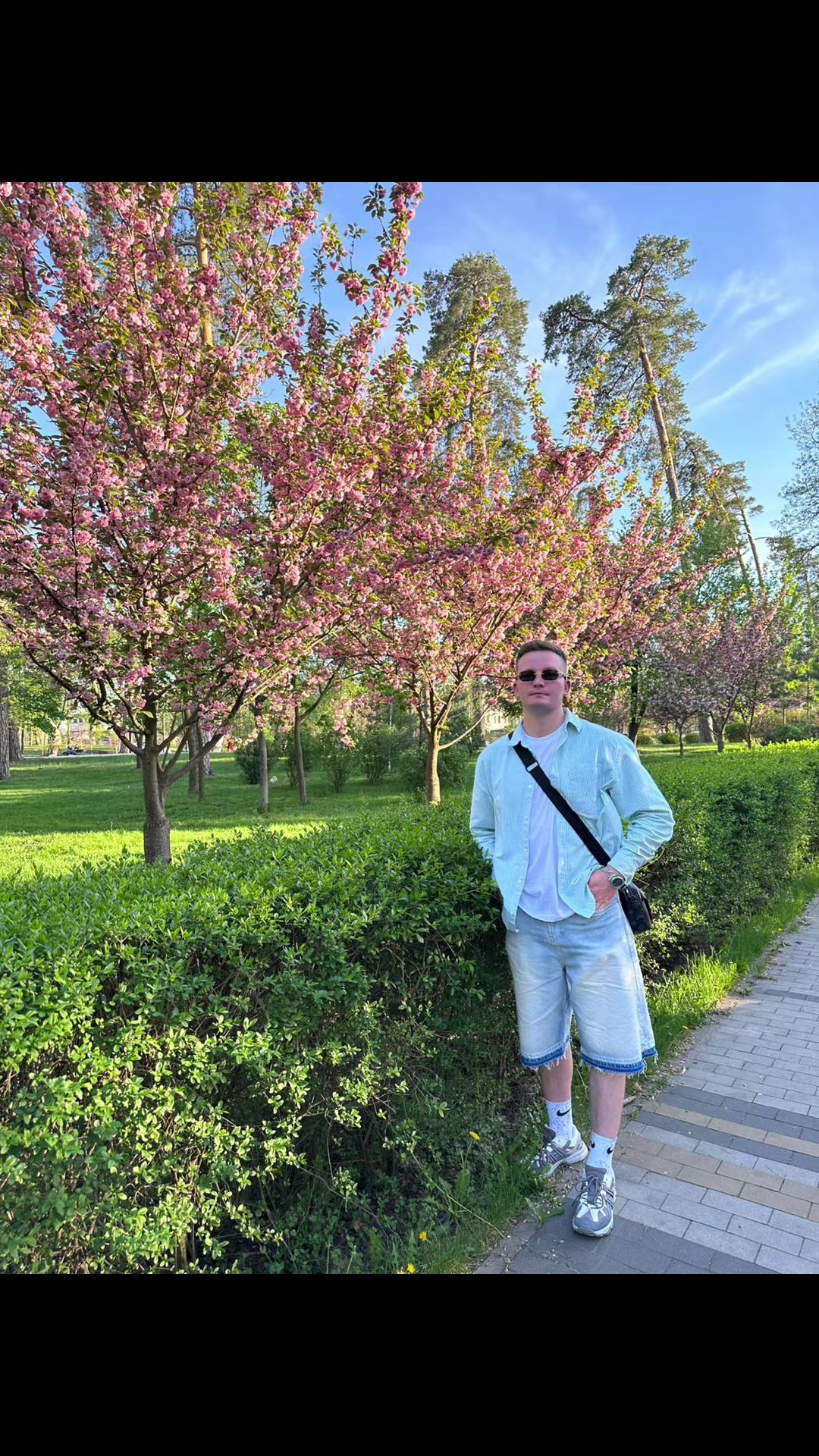 @Рома