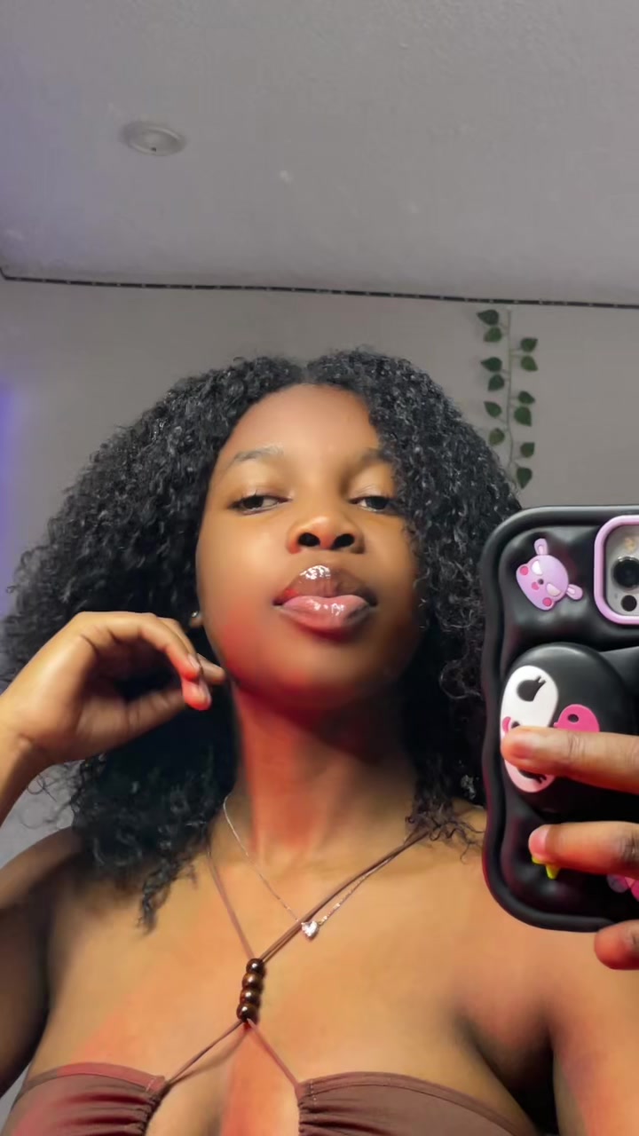 @👿sanaïka ♊