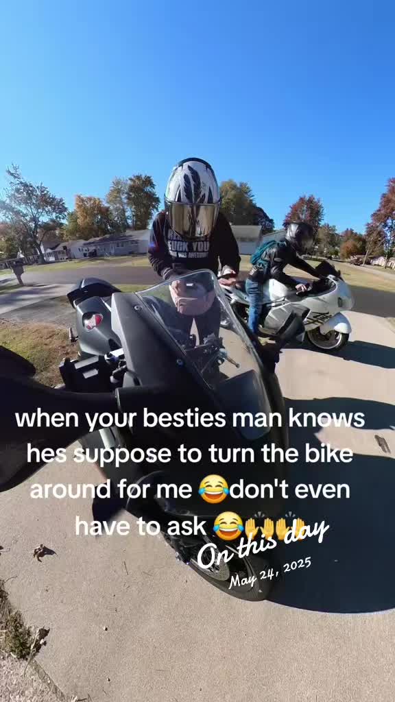 @r_skye27