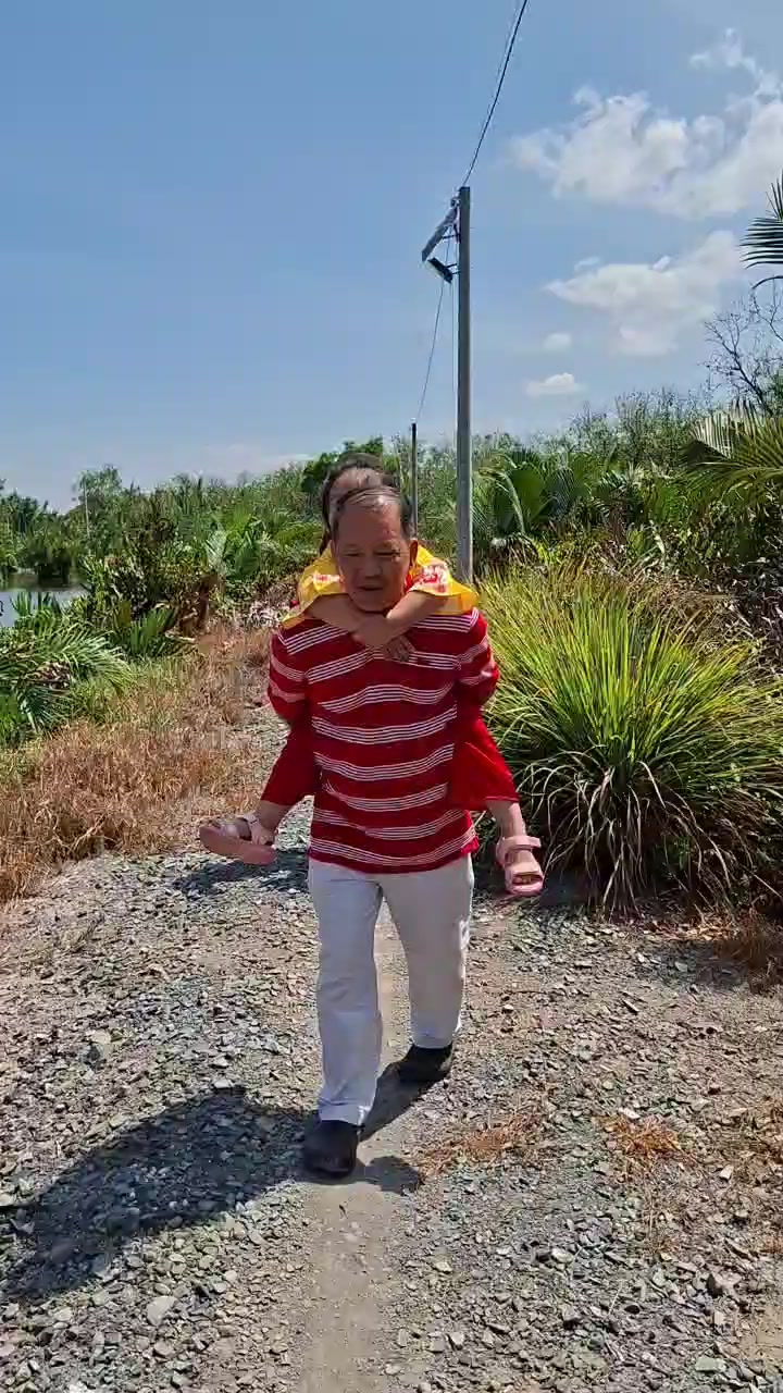 @BẾP MÓN TÂY