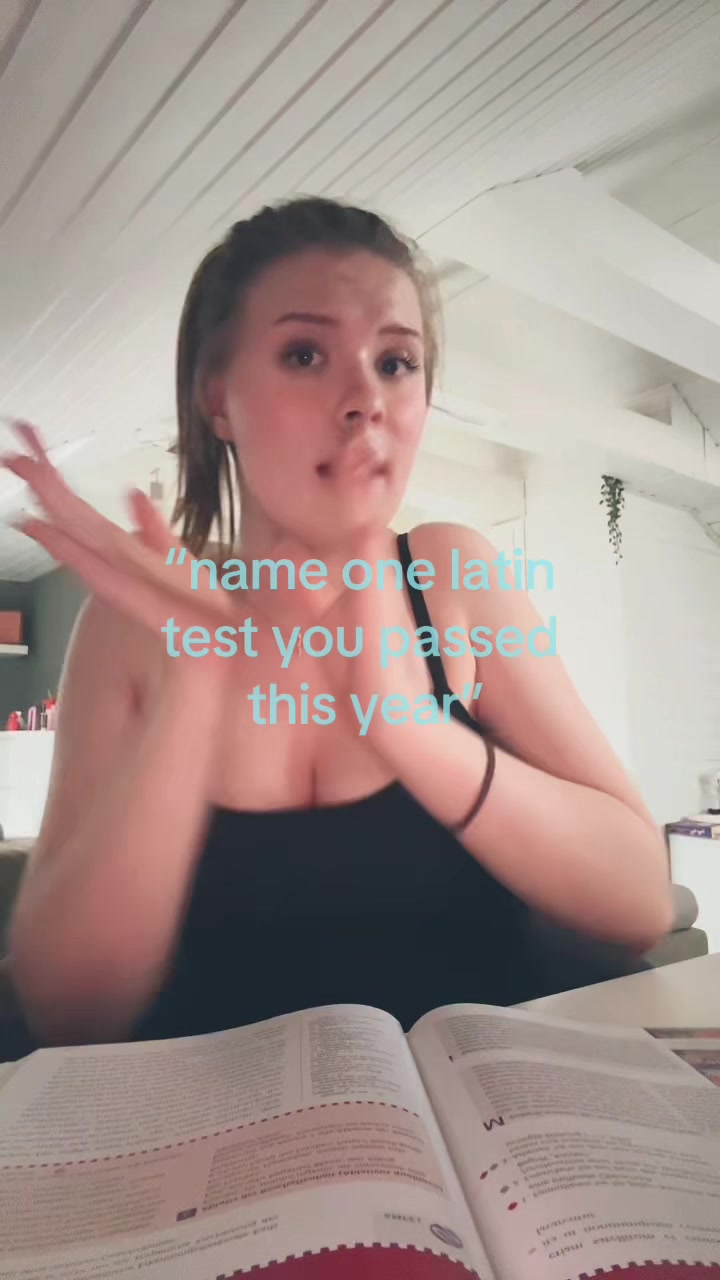 @🧚&zwj;♀️